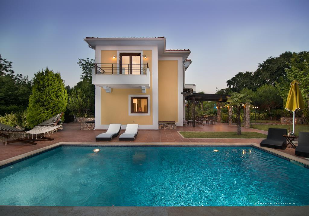 Olympus Villas Paralia Skotinis Exterior photo